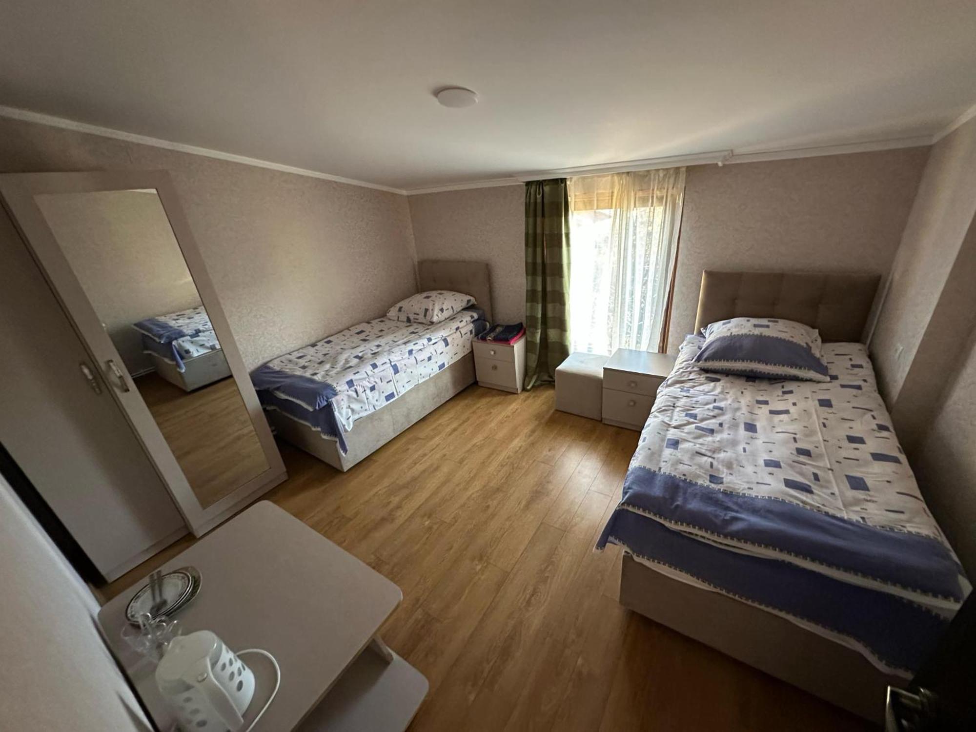 Family Hotel Gori Exterior foto